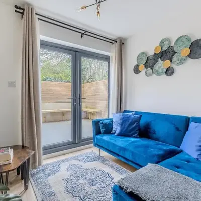 Chic 1BHK in West London
