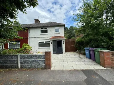 Gallery image of charming 3-bedroom house for in Liverpool