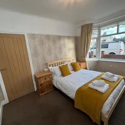 Henry suite