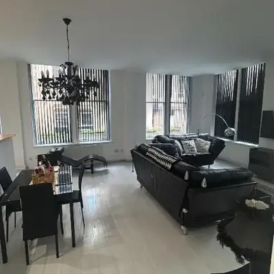 Spacious 2 bed Apt Liverpool City Centre