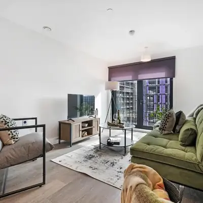 Glasswing Stays Central Liverpool Two-Bed L3