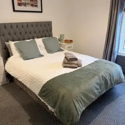 Cosy Double and Triple Bedrooms 5 minutes from Anfield Stadium