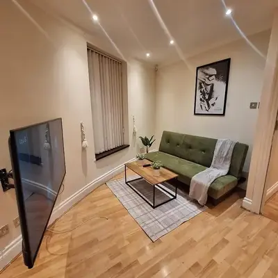 Spacious 2BR