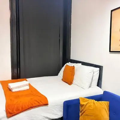 12A Charming Double Room in shared home at Pembroke