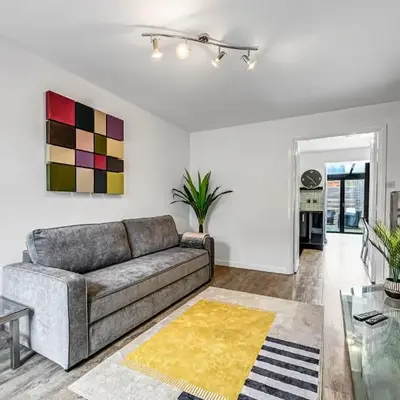 Cemeas House - Air Host & Stay - Slps 6 - Parking