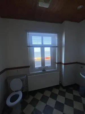 Gallery image of Bay Roomz Hotel in Bare