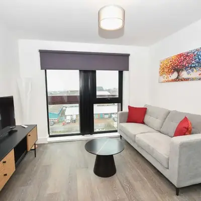 Spacious 2 Bed Apartment in Central Liverpool