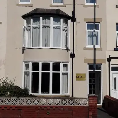 140 Bond - Holiday Home