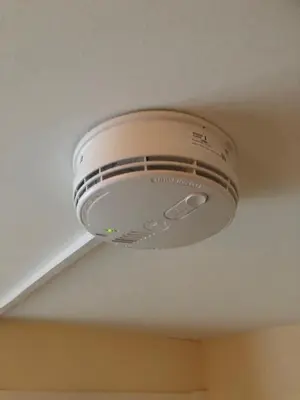 a ceiling light that is on a ceiling at Beach House - Penthouse 3 Bed Apartment in Southport