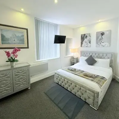 Large Luxury Apartment Blackpool