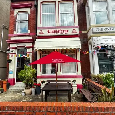 Lindisfarne Holiday Apartments - Families & Couples Only