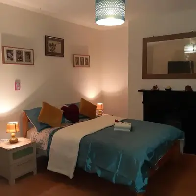 Phoenix Nights Guest House