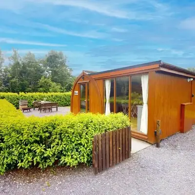 Orchard Glamping