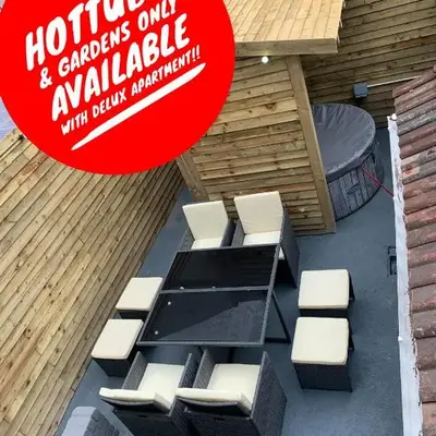 Albert Hottub & Jacuzzi Apartments