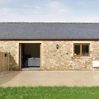 Two Dorchester Drive - Uk32036