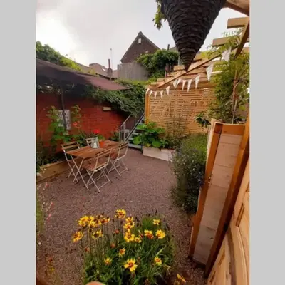 Unique 2 Bedroom Apartment in the Ideal Location