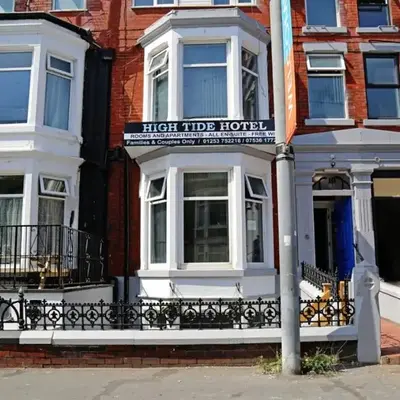High Tide Hotel Oyo
