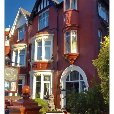 Pembroke Hotel