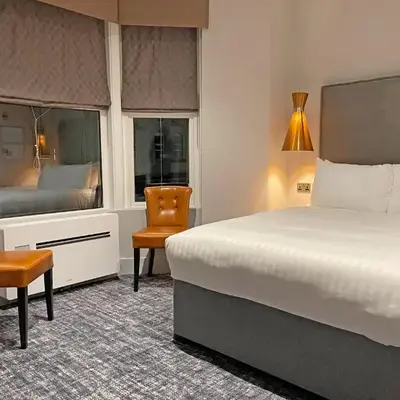 1820 Boutique Rooms & Suites