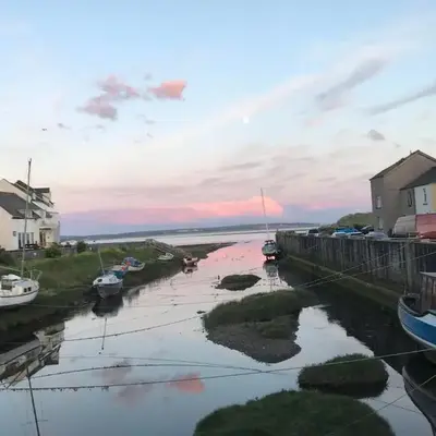 Combe-n-Sea