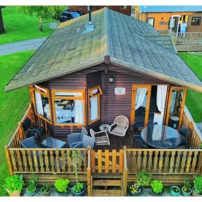 Dot's Place 1
