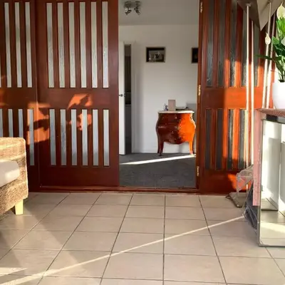 Beach Front Apartment with Free Parking