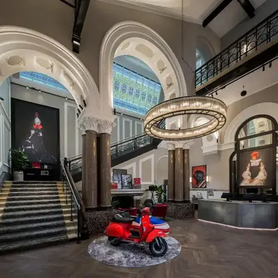 Radisson RED Hotel
