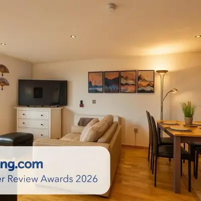Sidemersey Livings- Convenient 1-Bedroom Flat with a View