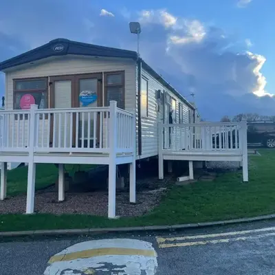 Luxury 6 Berth Caravan
