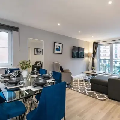 Fabulous Quayside Apartment with Free Parking