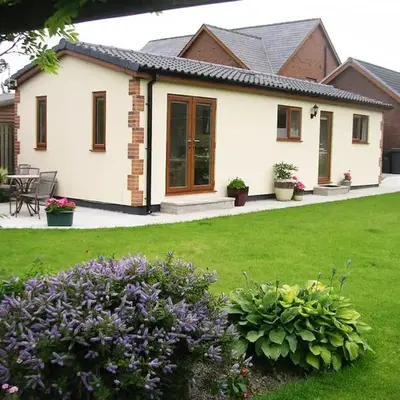 Coastal Garden Lodge