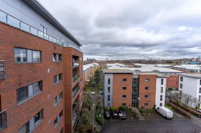 Gallery image of Spacious 2BDR Flat for 5 in City Centre in Liverpool