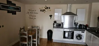 Gallery image of Spacious 2BDR Flat for 5 in City Centre in Liverpool