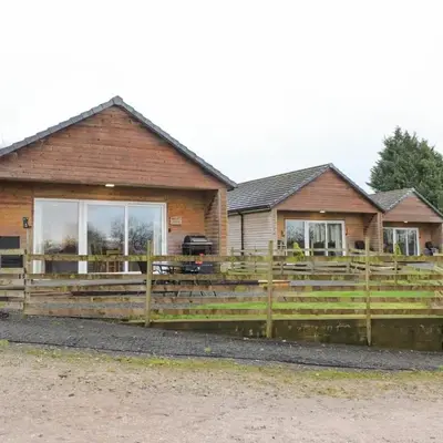 Holly Lodge