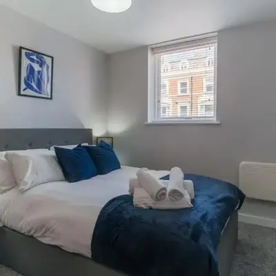 Modern 1 Bedroom Apartment in Liverpool