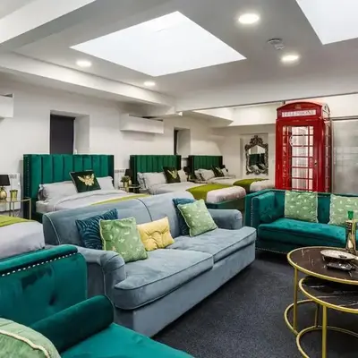VIP city centre apartment with secure free parking